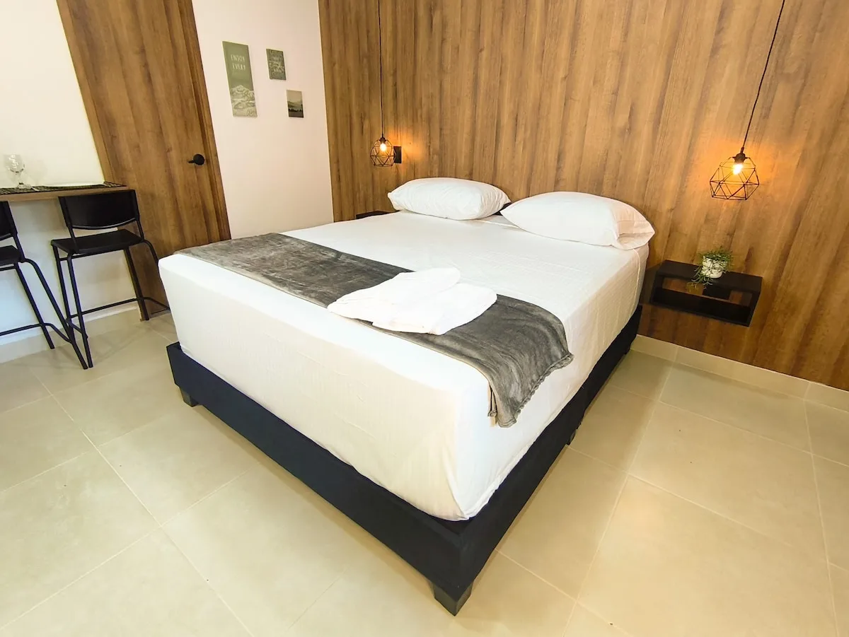 Bright & Cozy Suite